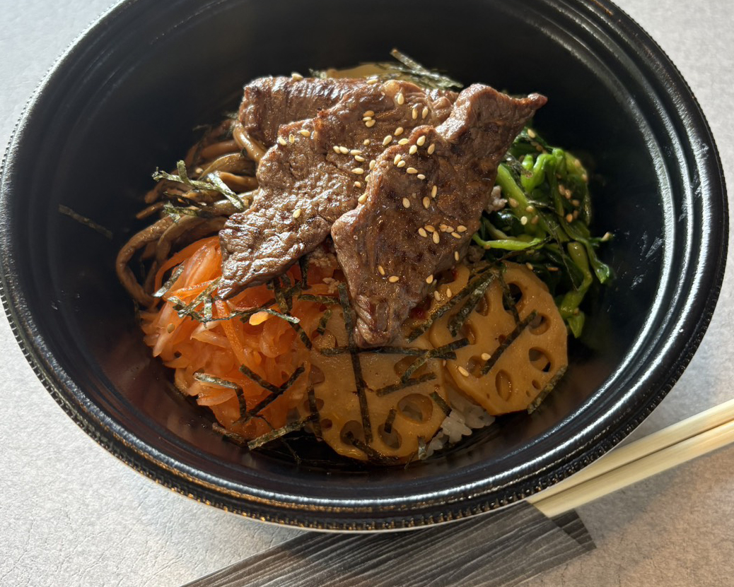 ビビンバカルビ丼